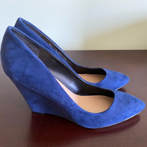 Saks Fifth Avenue Pumps 7,5 - Picture 2 of 4